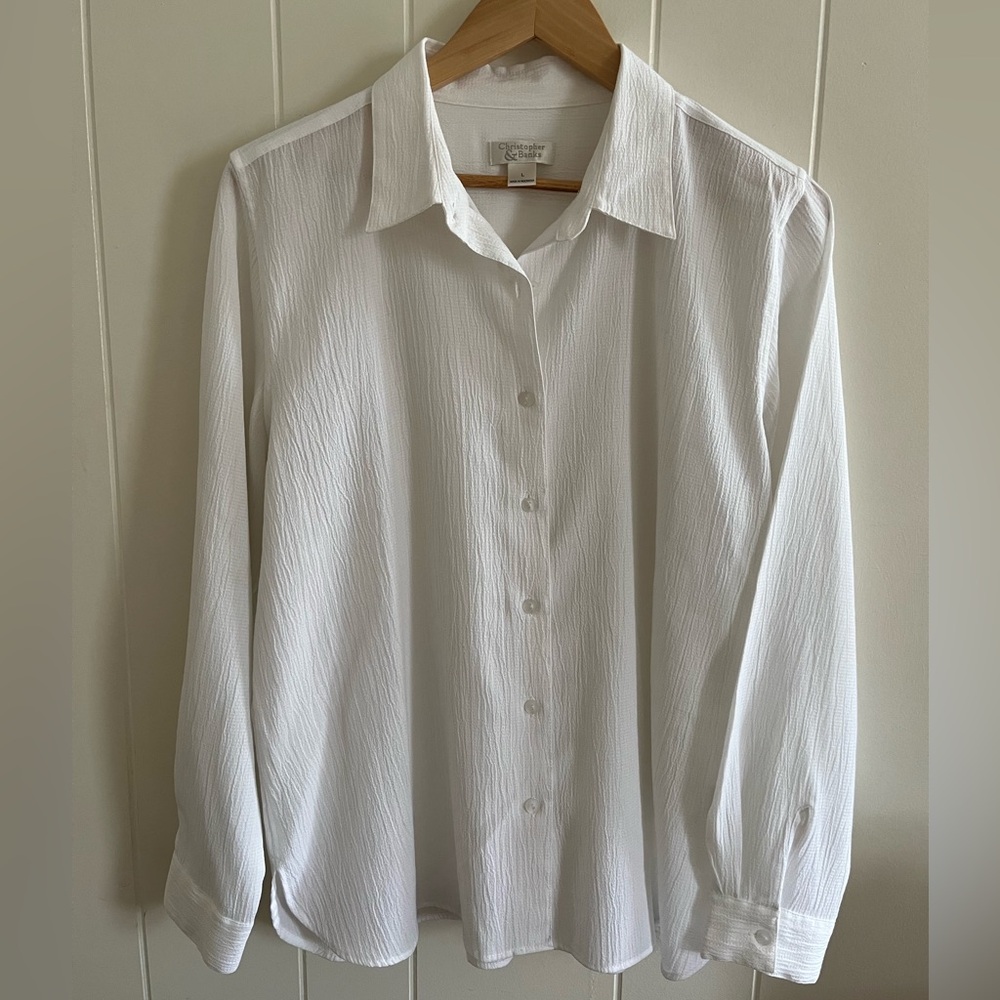 Christopher Banks Button-Up Size Large
